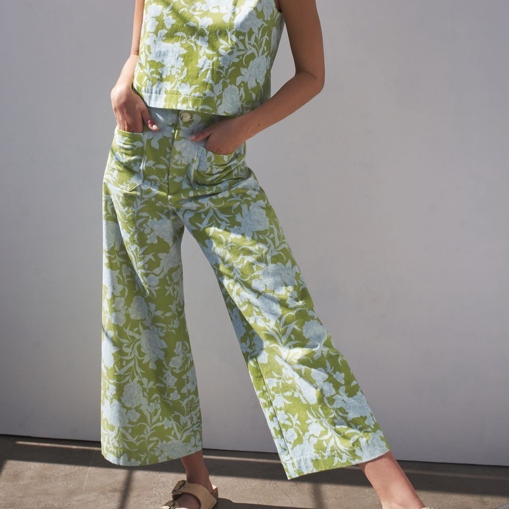 Maeve Anthropologie London Wide Leg Pants in Blue Motif small NWT SOLD OUT